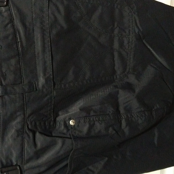 FERA Women's Ski Pants in Black - Picture 6 of 10